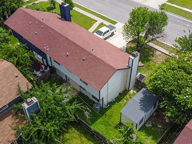 1141 Royal Crest Dr — Photo 10