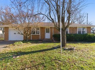 204 S Cottonwood Avenue, Republic, MO 65738