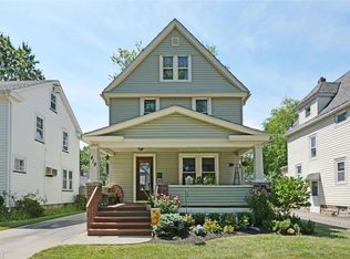 419 Oxford Ave, Elyria, OH 44035
