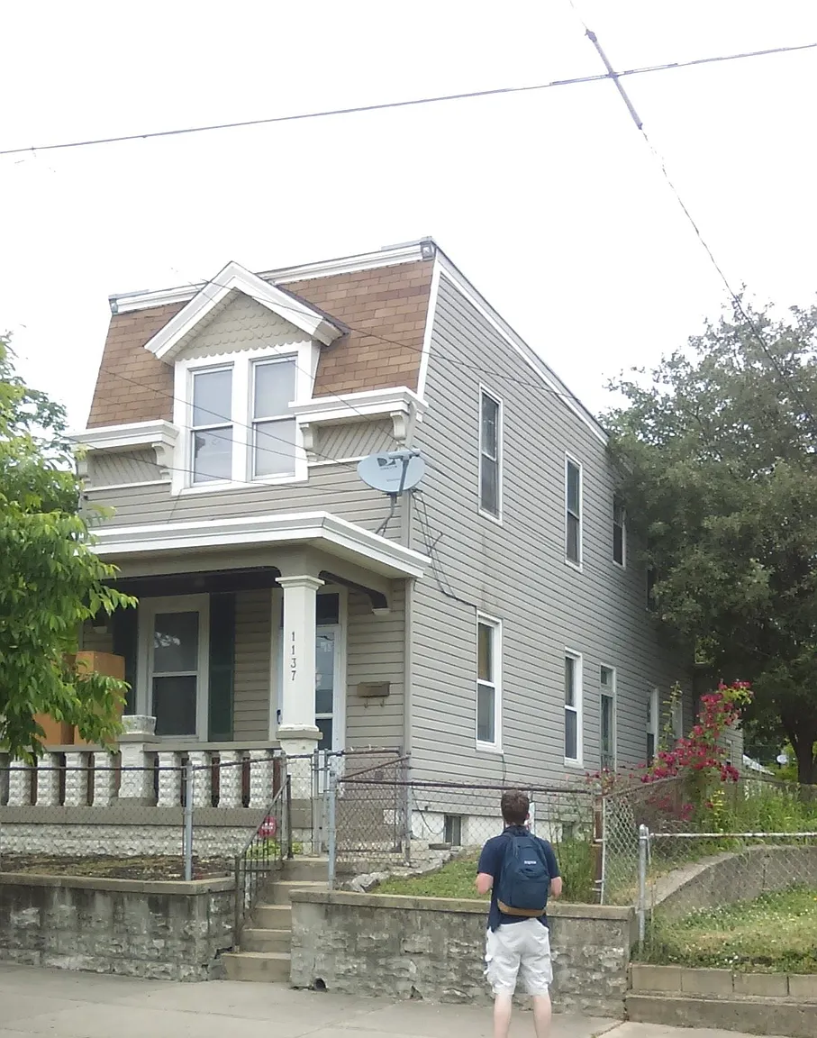 1137 Isabella St photo 1