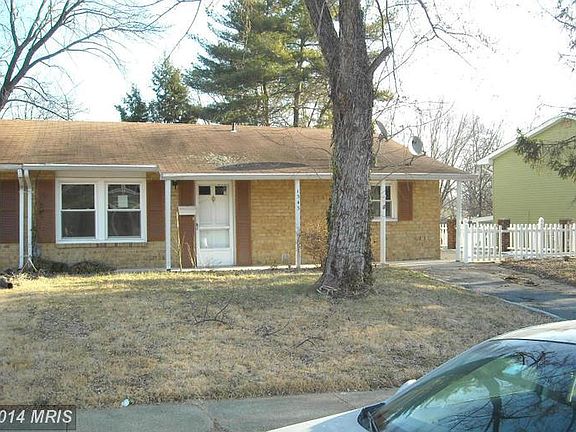 3rd image of 1343 Burlington Dr