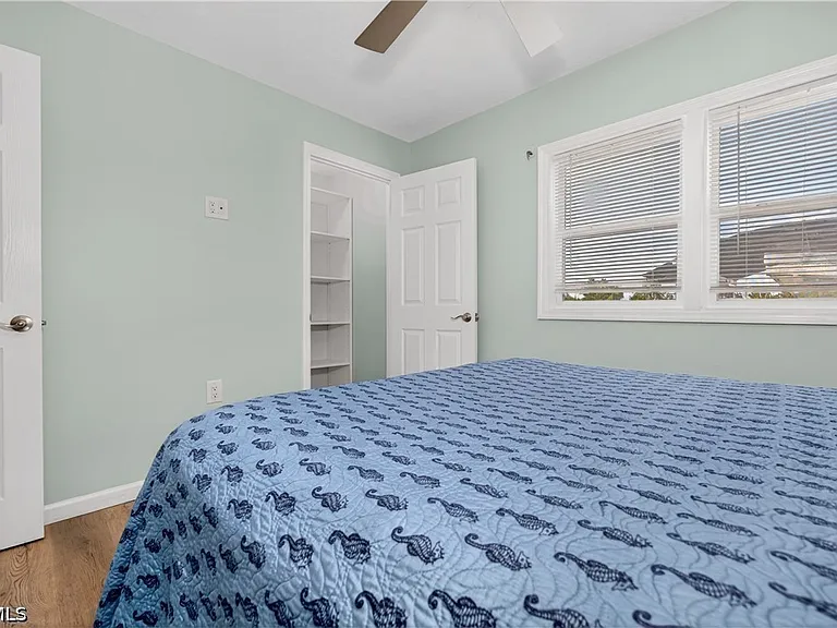 3864 Royal Palm Dr — Photo 20