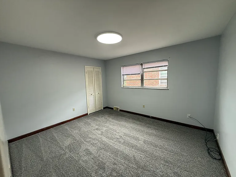 1111 Elm Park Dr — Photo 36