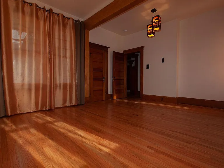 Back bedroom 1