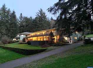 6135 Skyline Rd S, Salem, OR 97306