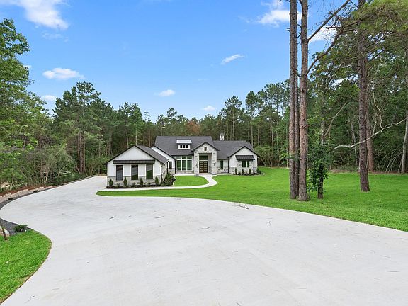 4th image of 13010 Royal Hill Ct