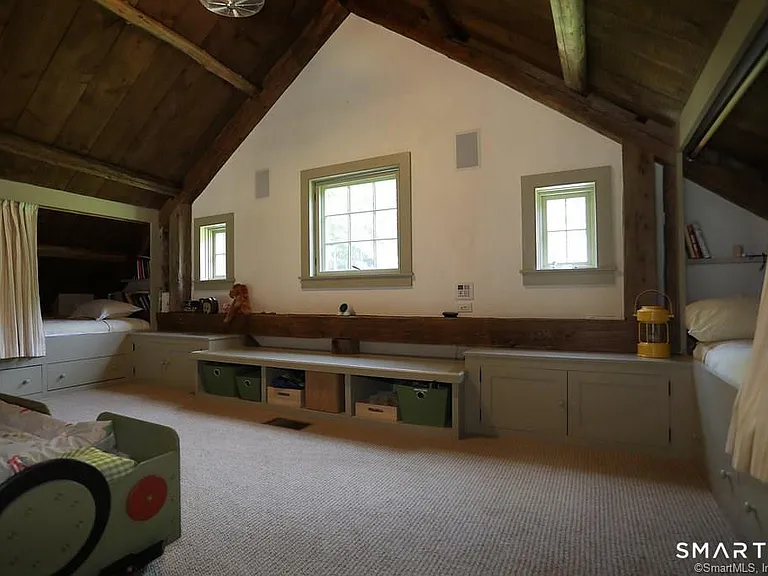 18 Plumb Hill Rd — Photo 19