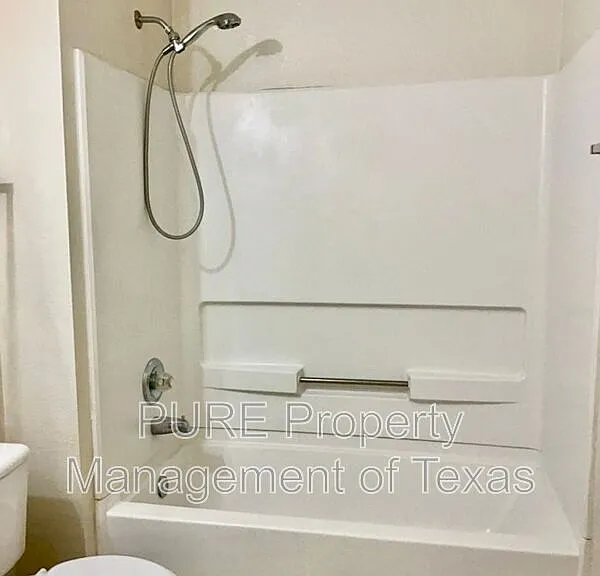 3502 Sandy Brook Dr — Photo 17