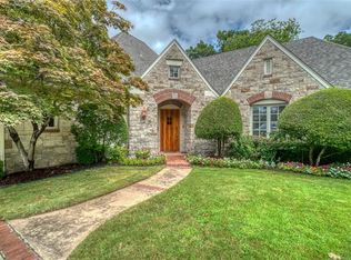 3655 S Lewis Ave, Tulsa, OK 74105