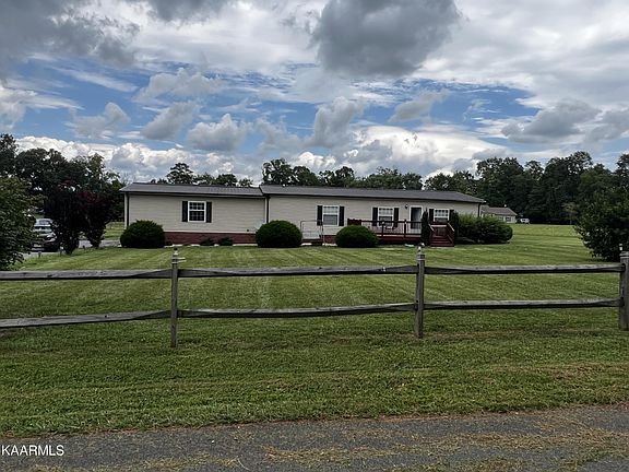 3rd image of 132 Gray Ln