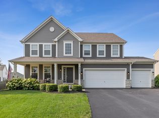 7802 Bellflower Ln, Joliet, IL 60431