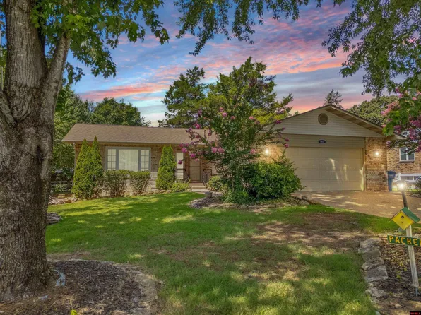 1911 Arbor St, Mountain Home, AR 72653