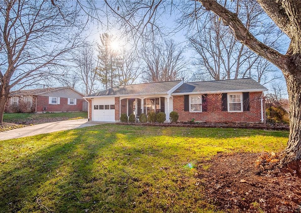 1st image of 4351 Hillcrest Dr