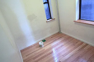 Rented by Jonis Realty