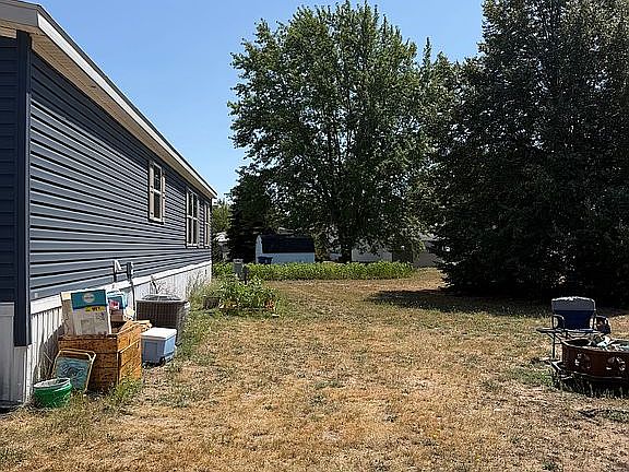 5th image of 9133 Dahna Dr