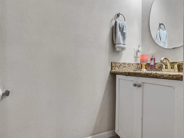 5514 Gatesprings Ln — Photo 20