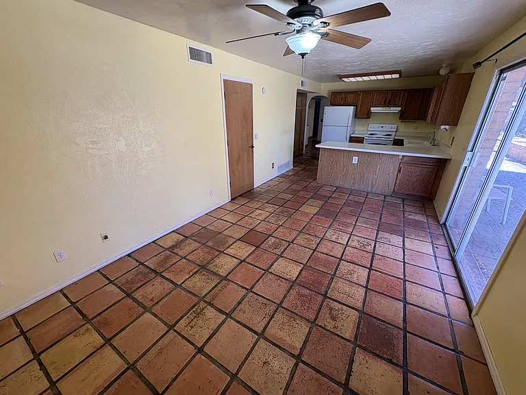 5381 S Pin Oak Dr — Photo 11