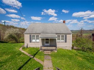 2195 E National Pike, Scenery Hill, PA 15360
