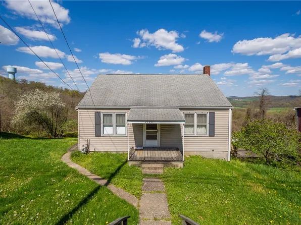 2195 E National Pike N, Scenery Hill, PA 15360