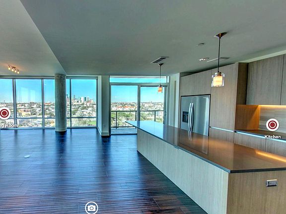 3rd image of 5208 Caroline St #1001