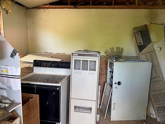 5th image of 1012 27th St