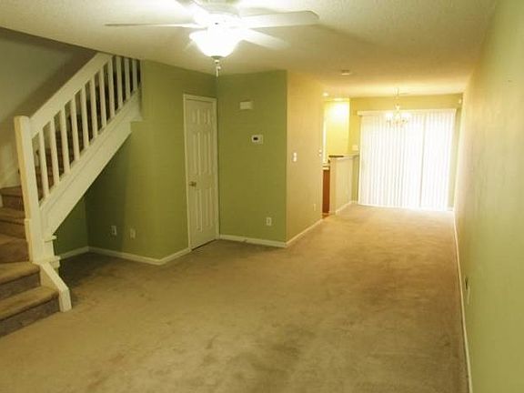 2nd image of 7678 Petrea Ln