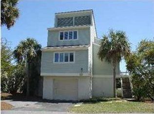 1 Marsh Island Ln, Isle Of Palms, SC 29451