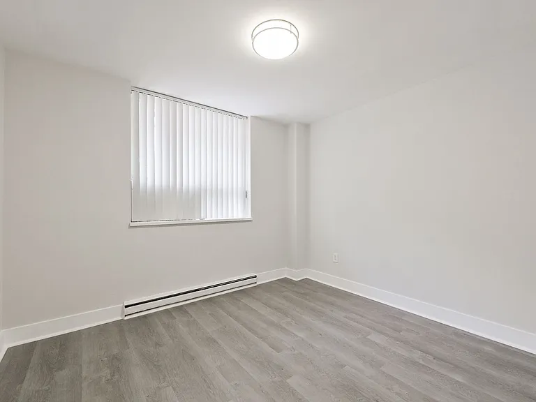 60 Gloucester St #101 — Photo 10