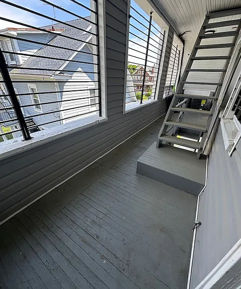 2700 Roslyn Ave #8 — Photo 6