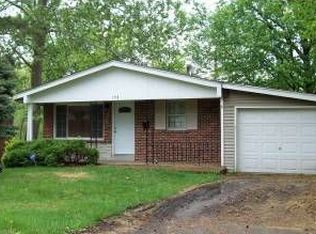 1718 Korando Ave, Saint Louis, MO 63114