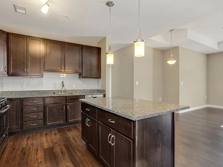 Avanti Luxury Apartments — Photo 63