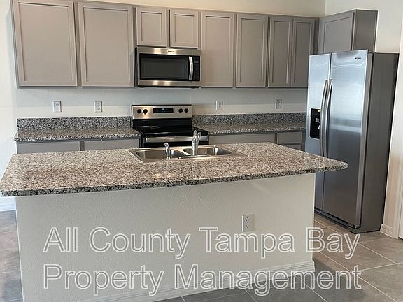 5th image of 33061 Major Oak Dr