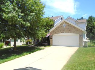 2824 Fairway Dr, Belleville, IL 62220