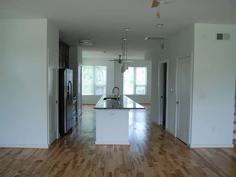 1109 Porter St — Photo 11