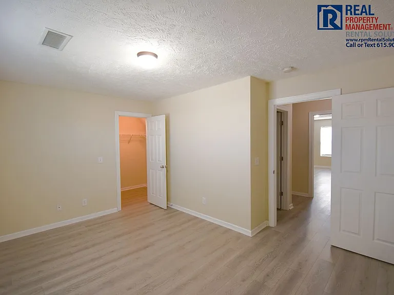 2418 Quest Ave — Photo 23