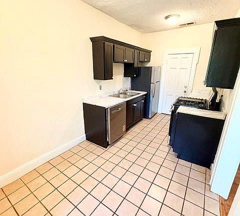 5th image of 71 Maddox Dr NE APT 10