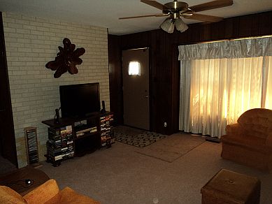 3rd image of 8014 S 82nd Ct
