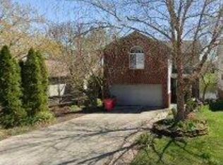 328 Village Dr, Frankfort, KY 40601