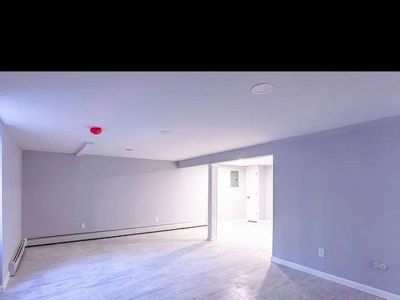 5th image of 98 Lincoln Ave