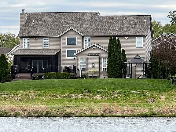 5th image of 113 Riparian Dr