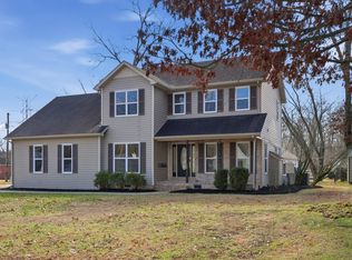 122 Point Dr, Tullahoma, TN 37388