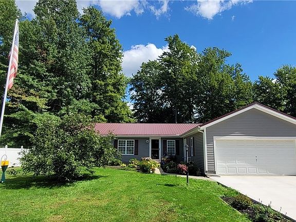 2nd image of 2104 Pleasantview Ave