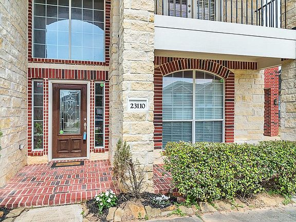 3rd image of 23110 Broad Springs Ct