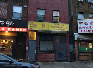 206 N 9th St #3R, Philadelphia, PA 19107