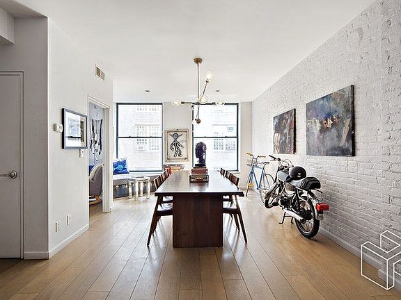 3rd image of 75 Ludlow St #4A