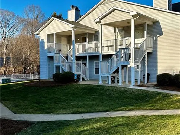 7128 Riverview Knoll Ct #7128, Clemmons, NC 27012