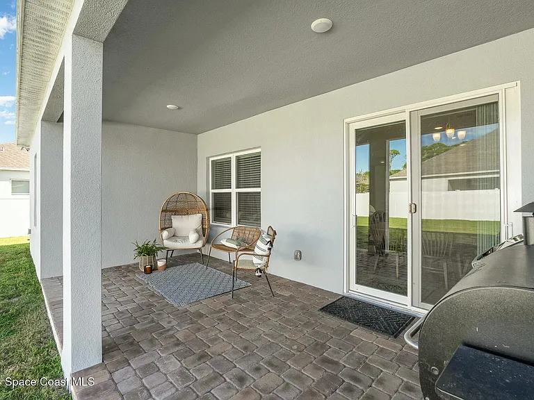 4832 Shannock Ave — Photo 22