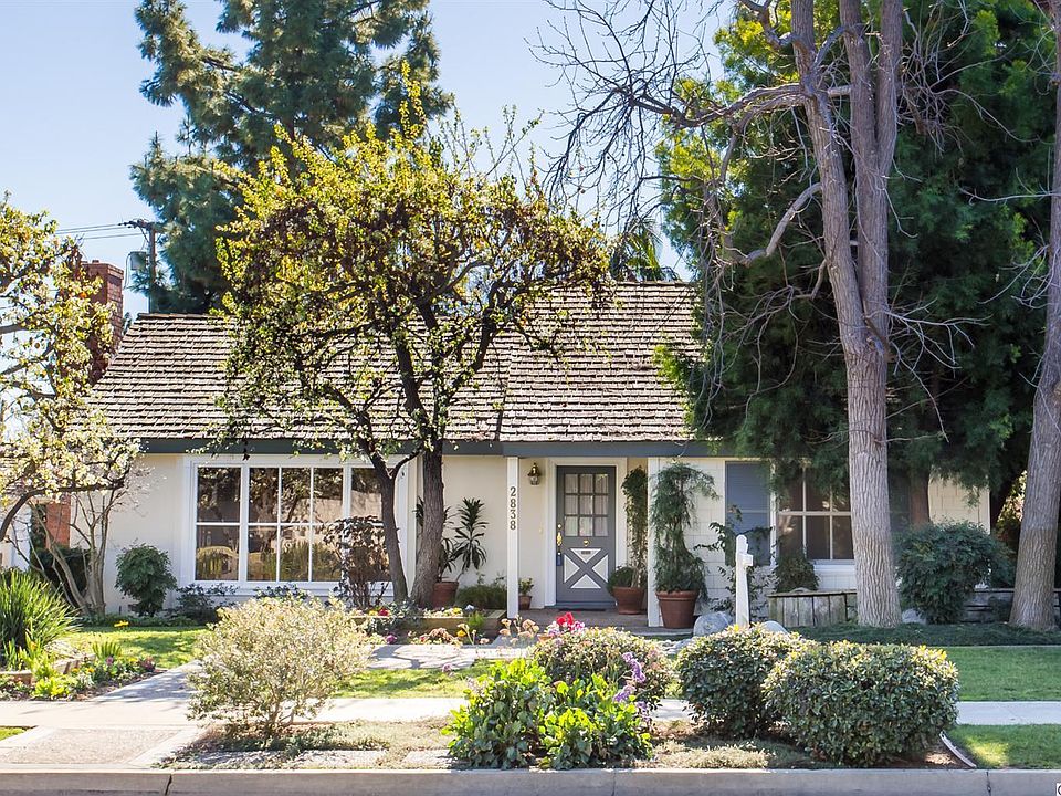 1st image of 2838 Woodlawn Ave