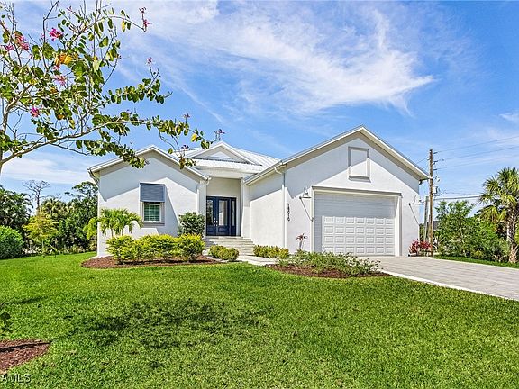 2nd image of 18010 Parkridge Cir