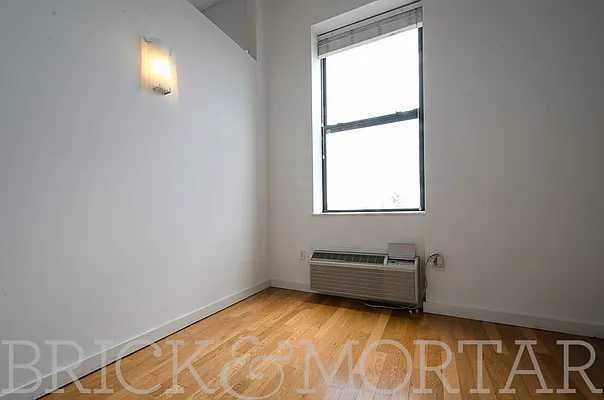 Rented by Brick&Mortar | media 17